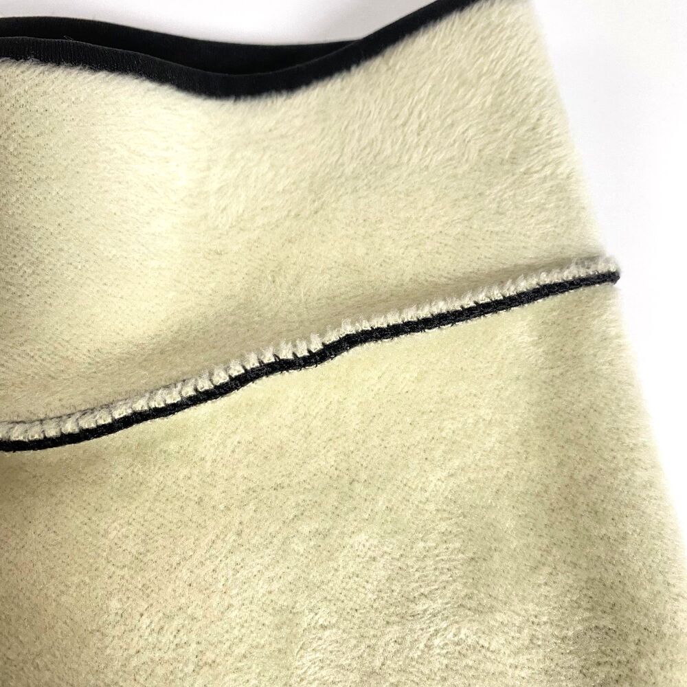 SIAEAMRG Sherpa Fleece Leggings Womens Estimated Size Medium Black Cream Read - Picture 10 of 14